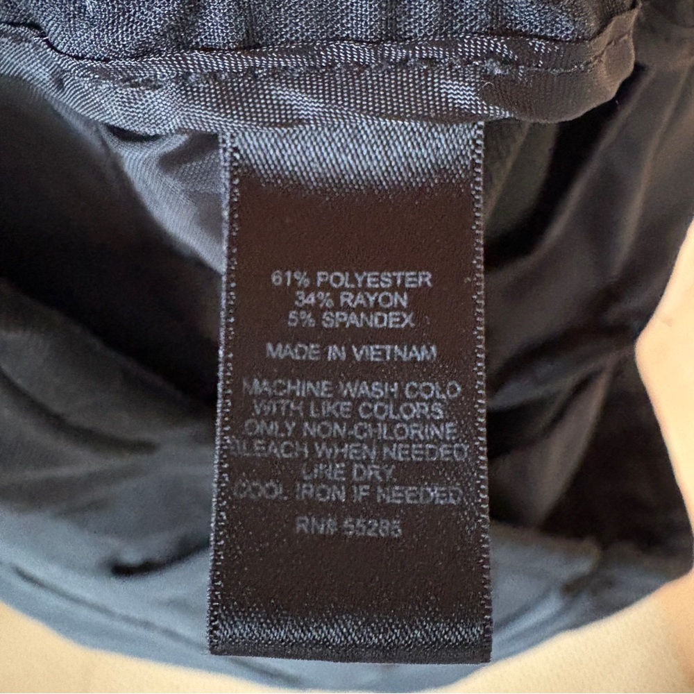 Express Black Columnist Low Rise Dress Pants 2R Office Career Corpcore - Picture 6 of 7